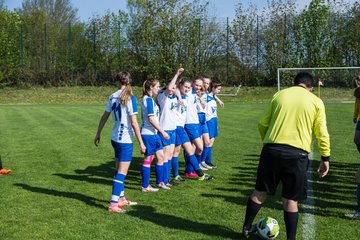 Bild 8 - B-Juniorinnen Bramstedter TS - SSV Hennstedt : Ergebnis: 3:7